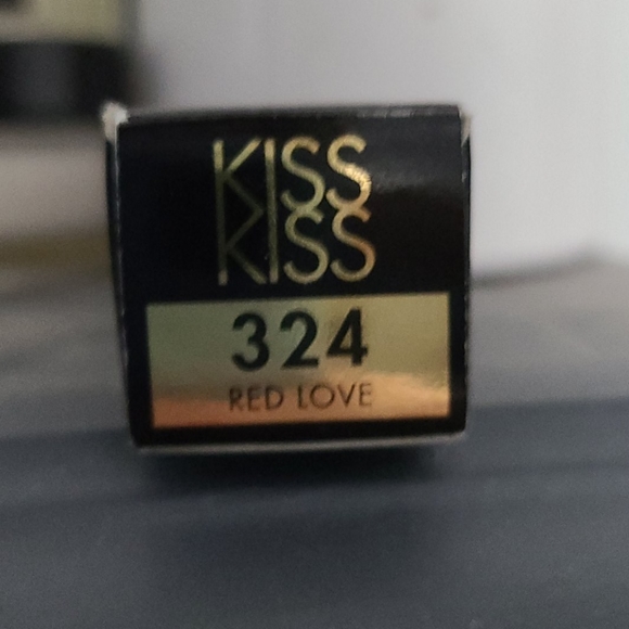Guerlain Kiss Kiss lipstick 324 Red Love - Picture 4 of 4
